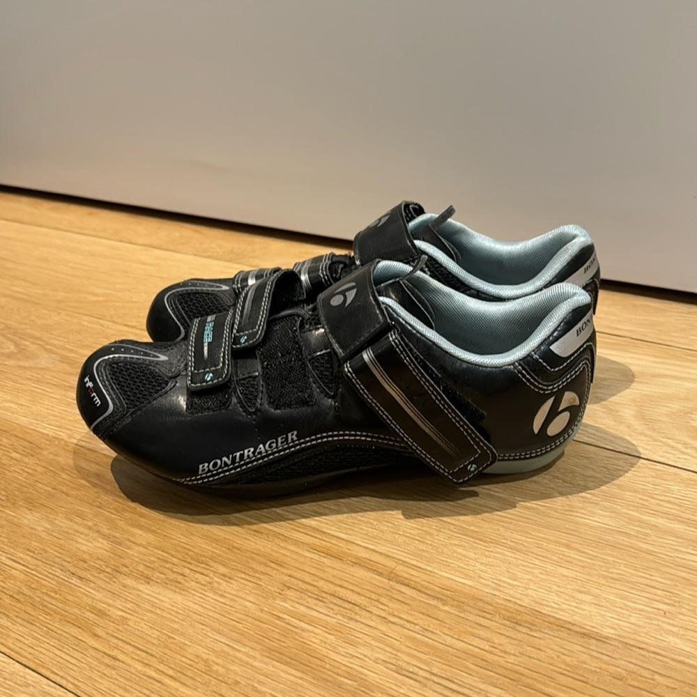 Bontrager Inform Women’s Cycling shoes size 9.5M